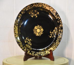 Lacquer Plate