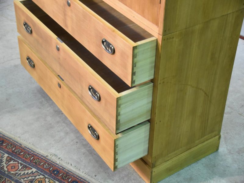 Japanese Wedding Chest made of Thick Paulownia Wood - Image 18