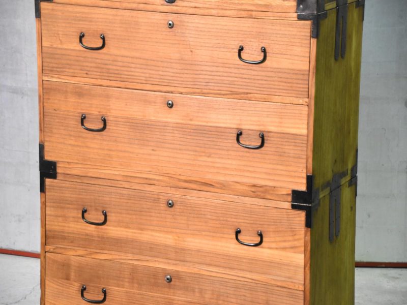 Japanese 3 Section Wedding Chest Circa:1930-50's Wood: Paulownia - Image 14
