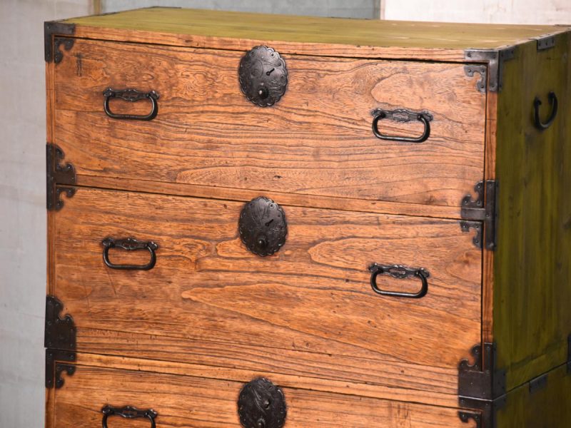 6 Drawer Antique Clothing Chest - Image 16
