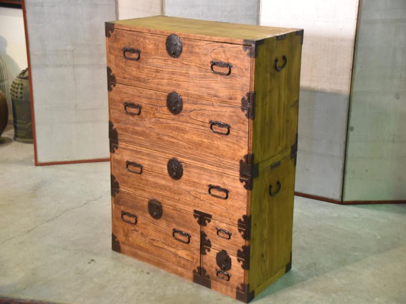 6 Drawer Antique Clothing Chest - Image 13
