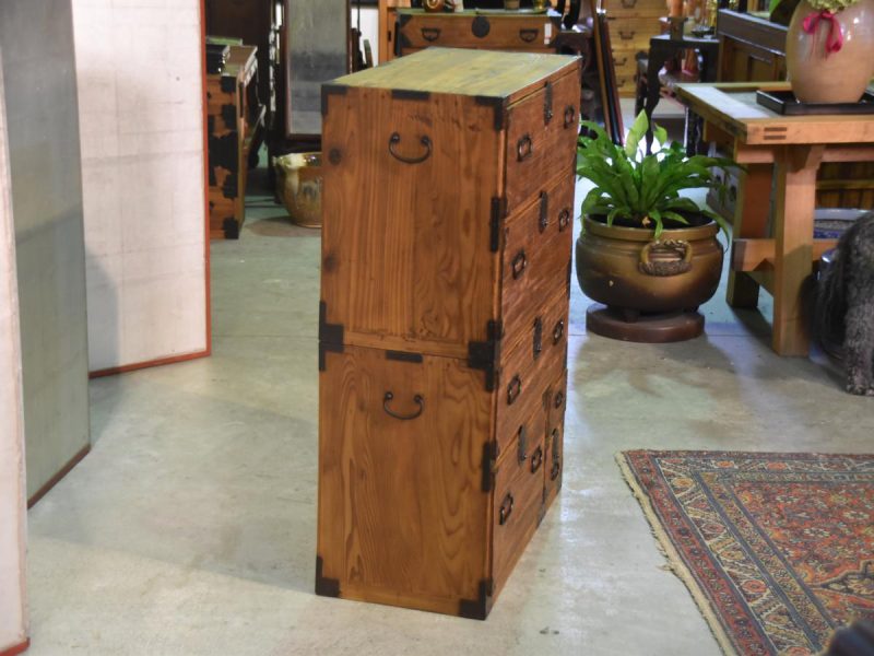 6 Drawer Antique Clothing Chest - Image 3