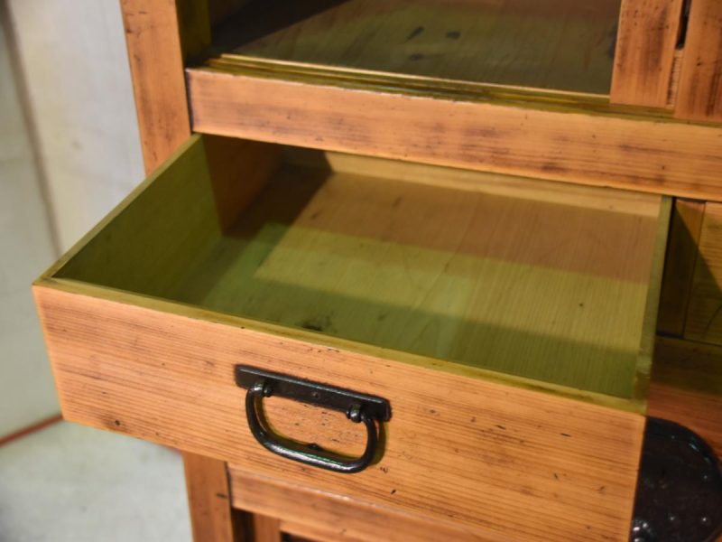 Merchant's Chest - Image 7
