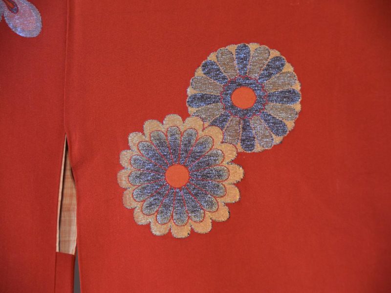Rusty Red with Motifs - Image 9