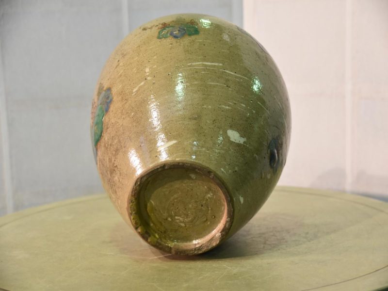 Pottery Vase - Image 3