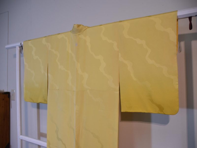 Golden Silk Kimono - Image 7