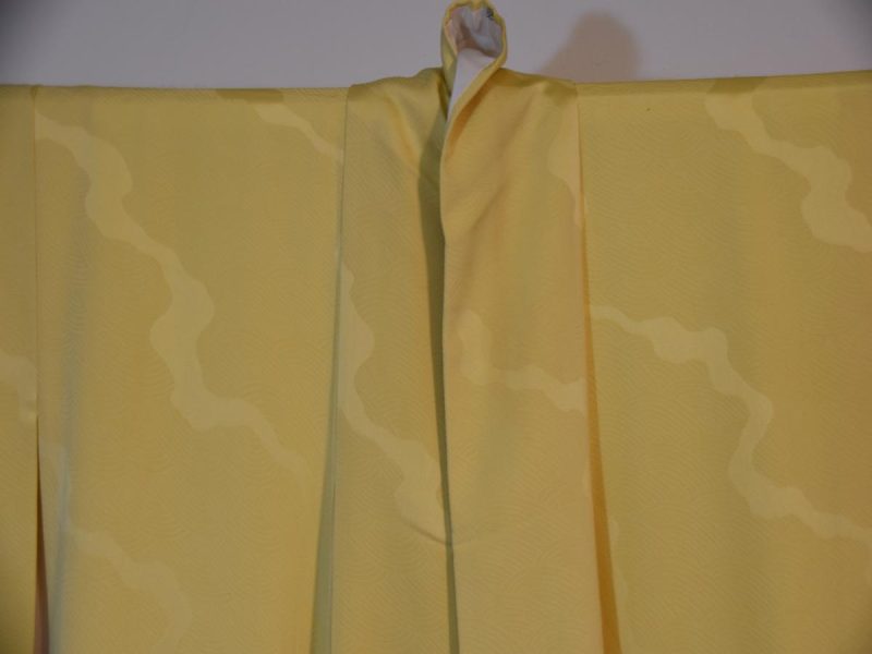 Golden Silk Kimono - Image 6