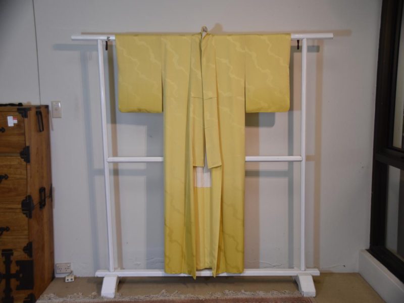 Golden Silk Kimono - Image 5