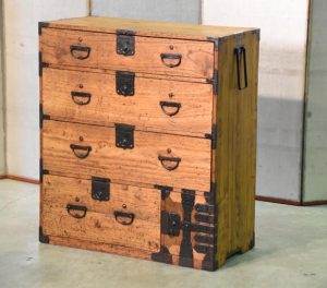 Antique 4 Drawer Clothing Chest
