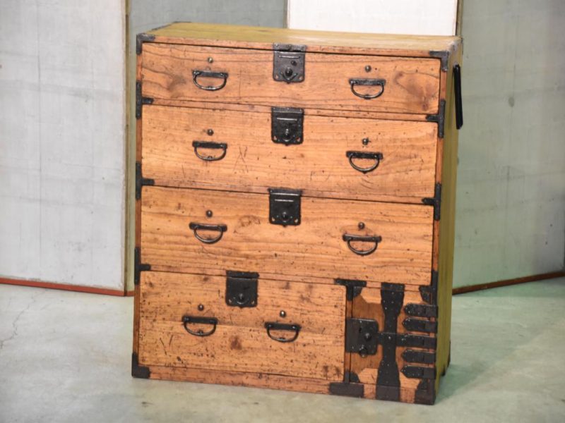 Antique 4 Drawer Clothing Chest - Image 15