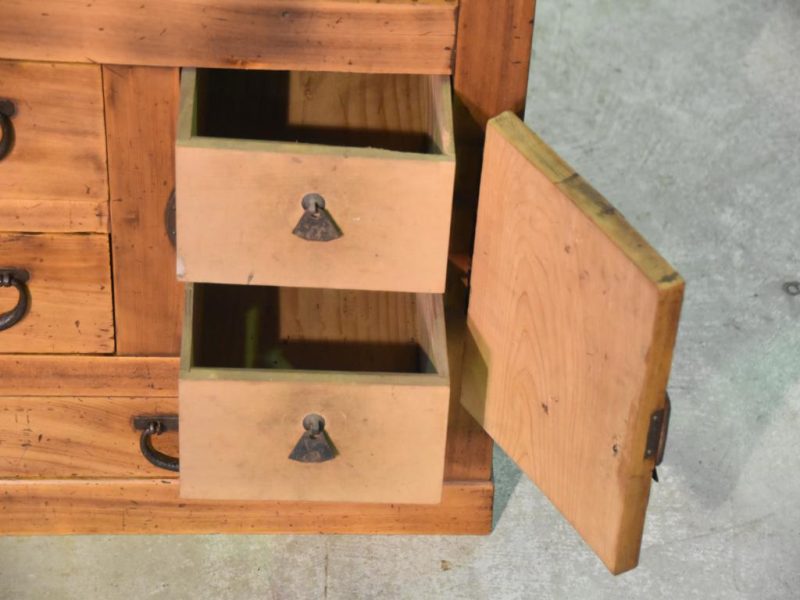 Merchant Chest Choba Dansu - Image 8
