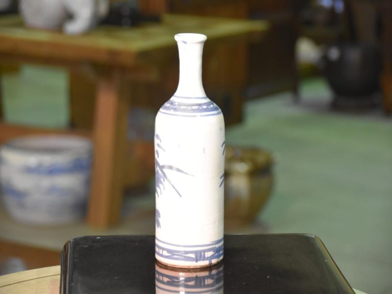 Tokuri Japanese Sake Bottle - Image 5