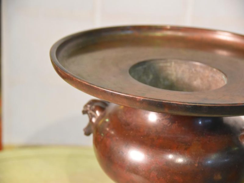 Japanese Cast Bronze Ikenobu Flower Vase - Image 10
