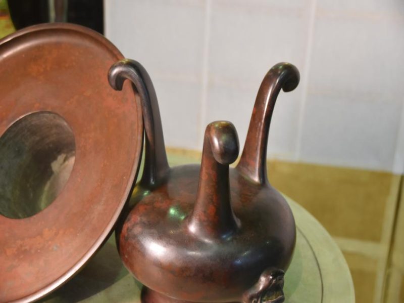 Japanese Cast Bronze Ikenobu Flower Vase - Image 6