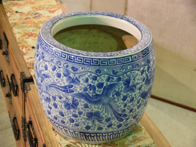 Japanese Blue and White Porcelain Brazier Hibachi - Image 7