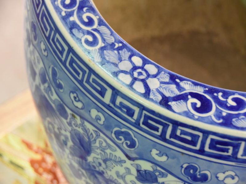 Japanese Blue and White Porcelain Brazier Hibachi - Image 6