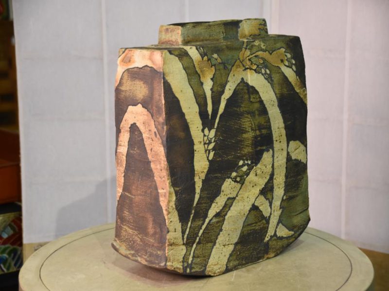 Japanese Studio Pottery Vase by Miyake Yoji - Image 8