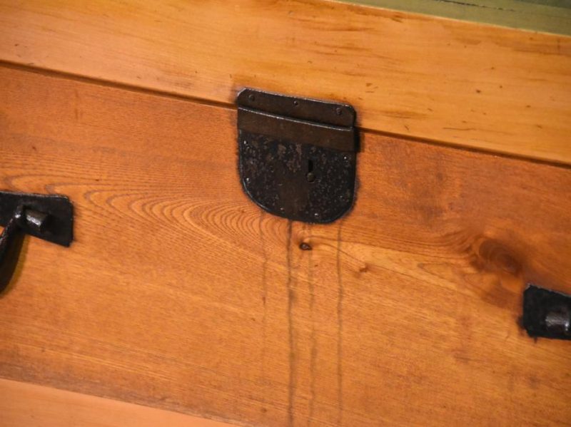 Japanese 6 Drawer Antique Sideboard - Image 7