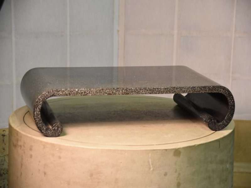 Japanese Mother of Pearl and Lacquer Scroll Table - Image 9