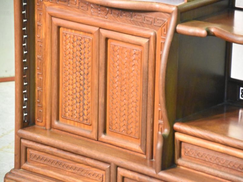 Chinese Export Kazari Dana Display Shelves - Image 14