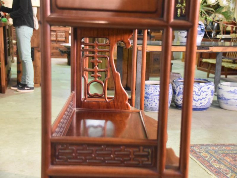 Chinese Export Kazari Dana Display Shelves - Image 6