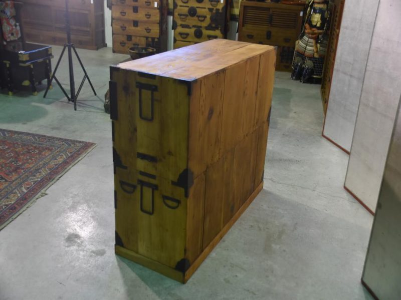Japanese Antique Clothing Chest (2 Sections) - Image 3