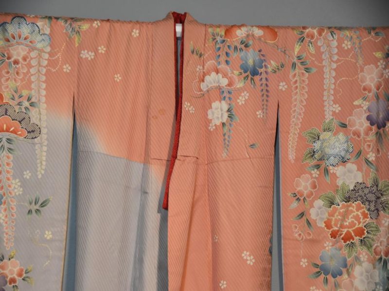 Pink and Grey Wisteria Japanese Vintage Kimono - Image 3