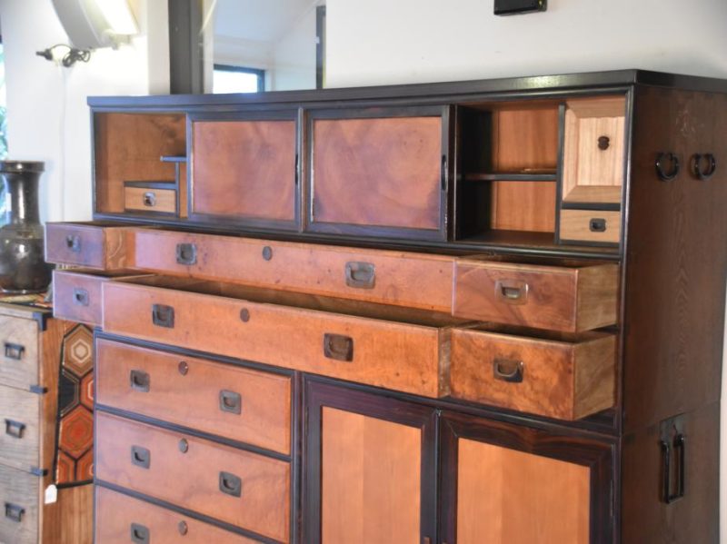 Japanese 5 Section Vintage Clothing Chest - Image 7