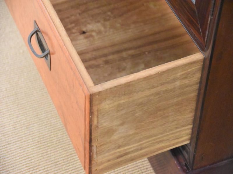 Japanese 5 Section Vintage Clothing Chest - Image 4