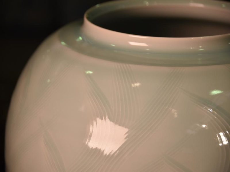 Japanese Seiji Vase - Image 7