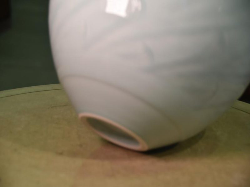 Japanese Seiji Vase - Image 3