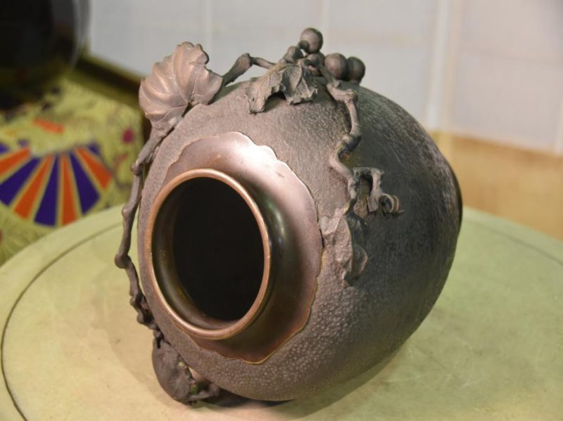 Japanese Bronze Grape Vase - Image 5