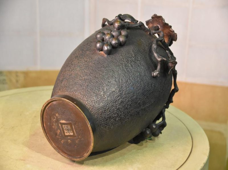 Japanese Bronze Grape Vase - Image 4