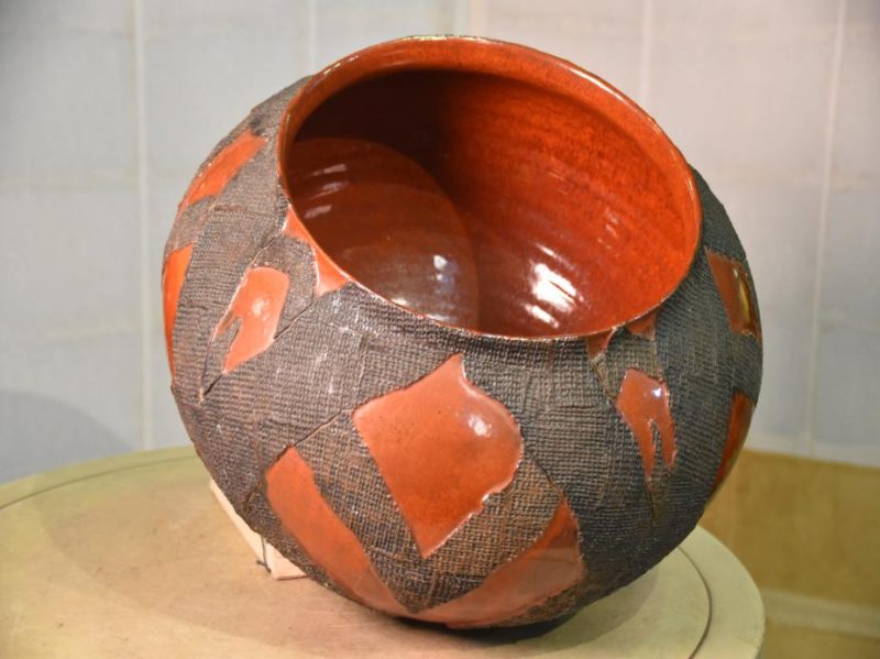 Japanese Studio Pottery Vase - Image 6