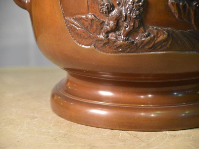 Japanese Cast Bronze Hibachi with Shi Shi - Image 5