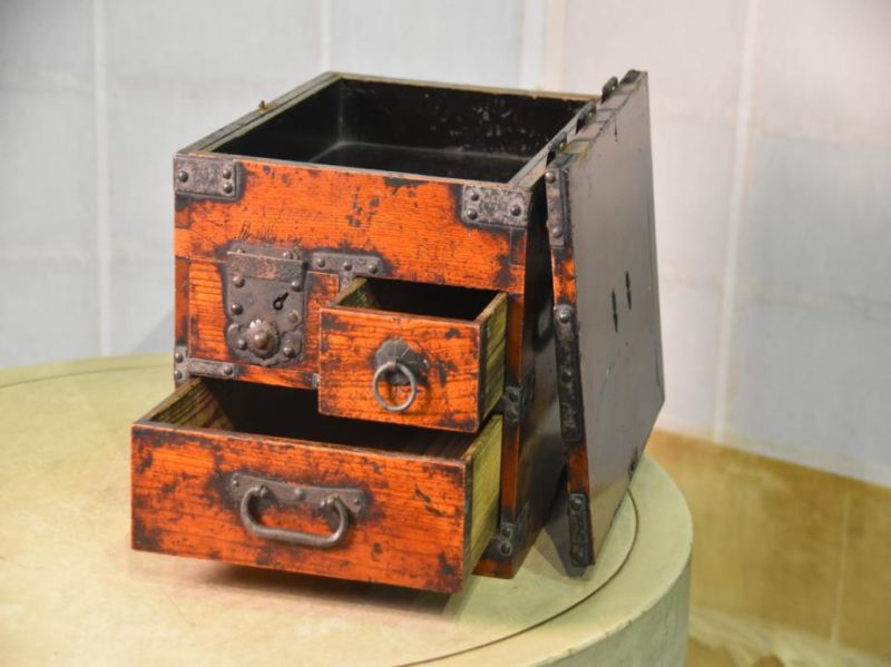 Japanese Antique Writing and Money Collection Box - Image 8