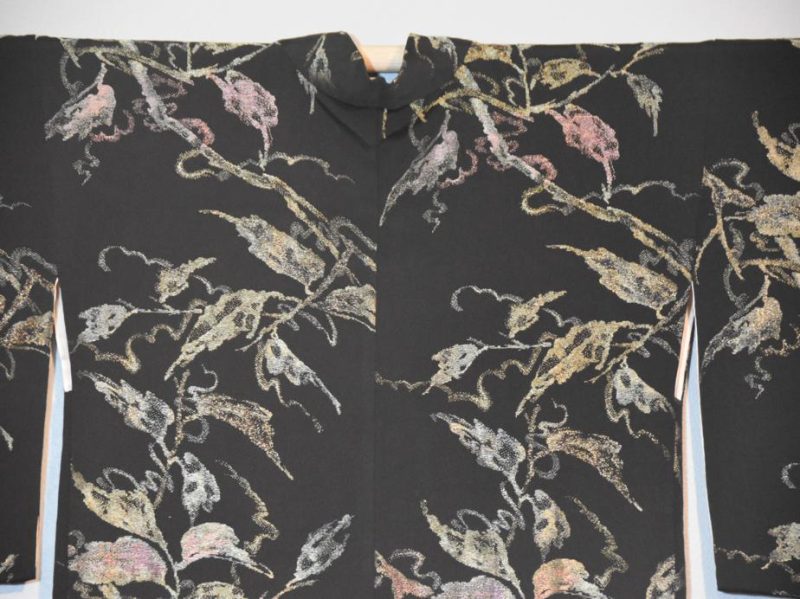 Metallic Thread Woven Silk Haori - Image 8