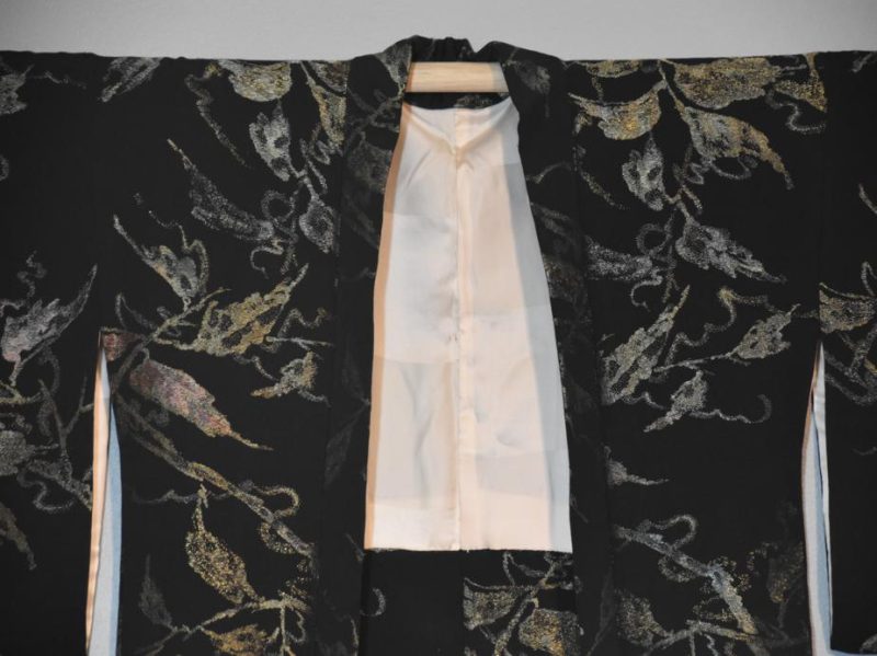 Metallic Thread Woven Silk Haori - Image 7