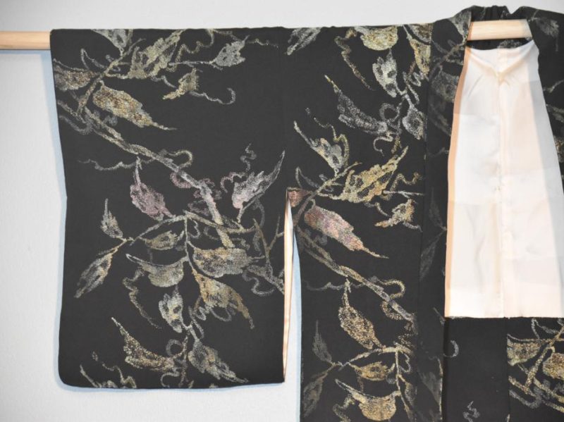 Metallic Thread Woven Silk Haori - Image 4