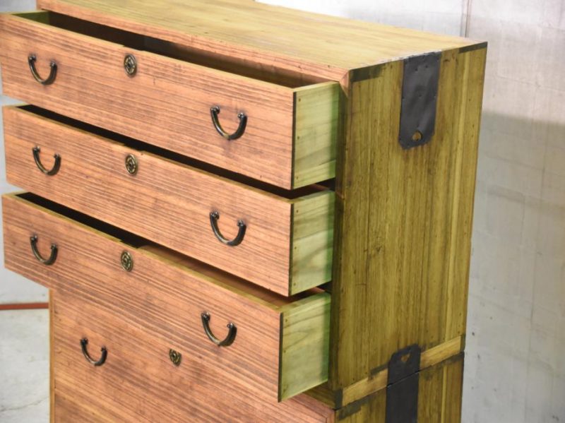 Japanese 5 Drawer Clothing Chest on Chest - Image 8