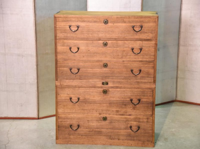 Japanese 5 Drawer Clothing Chest on Chest - Image 4