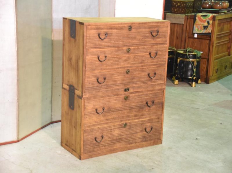 Japanese 5 Drawer Clothing Chest on Chest - Image 3