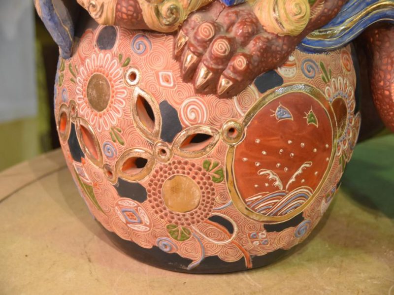 Japanese Porcelain Lion Dog Shi Shi from Kutani Yaki - Image 7