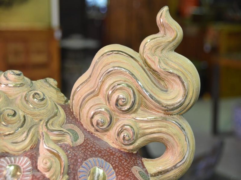 Japanese Porcelain Lion Dog Shi Shi from Kutani Yaki - Image 6