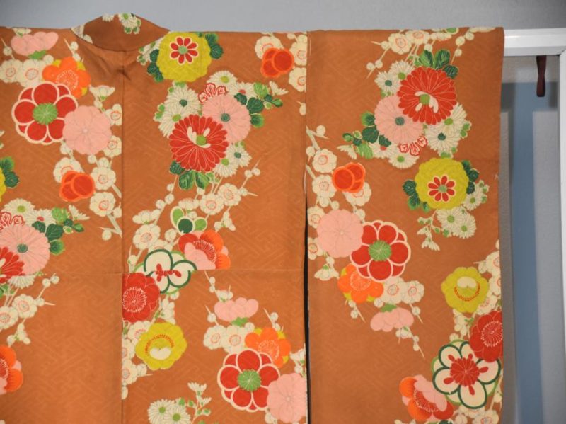 Girl's 1950's Floral Kimono - Image 3