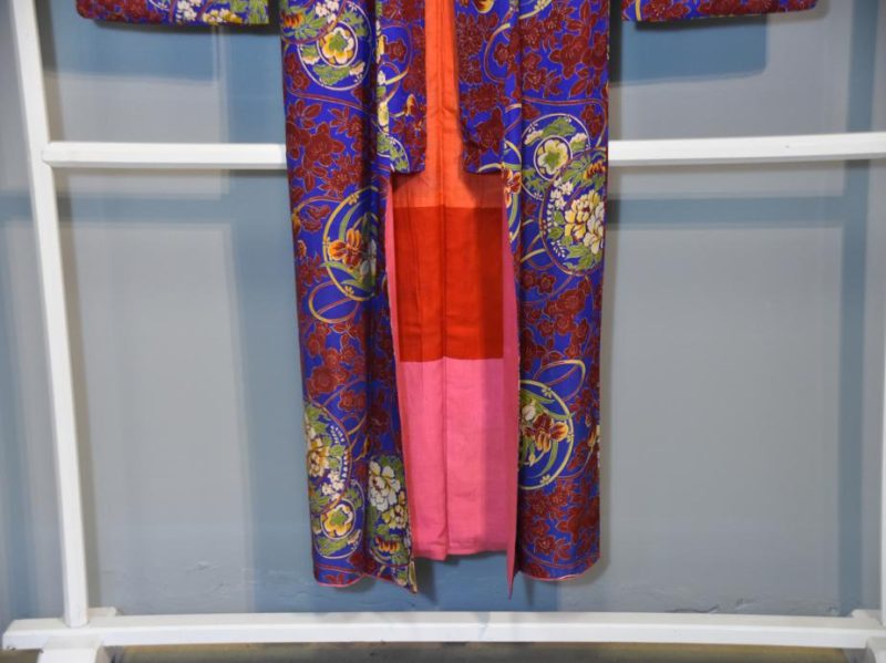 Deep Red and Blue Kimono - Image 5