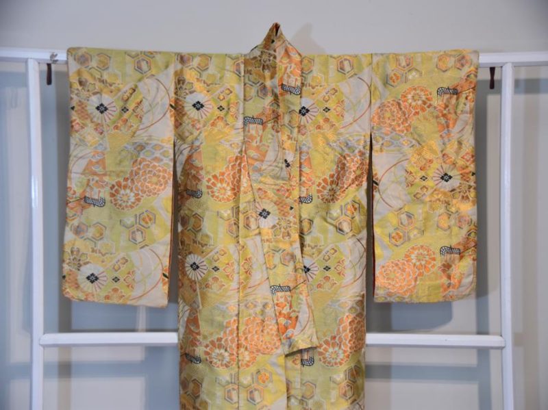 Japanese Wedding Kimono - Image 4
