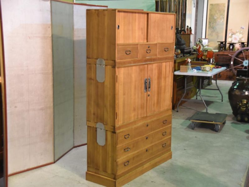Japanese 1950's Wedding Chest - Image 15