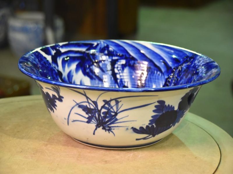 Large Japanese Blue and White Bowl - Image 7