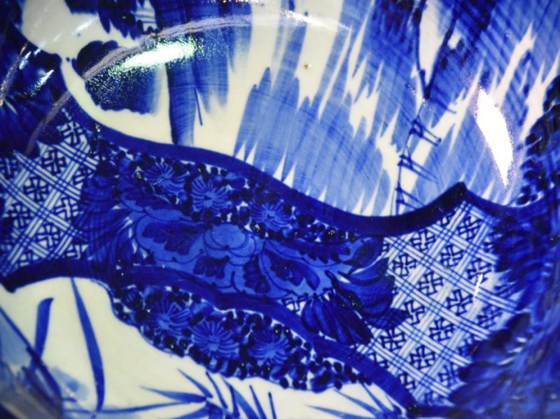 Large Japanese Blue and White Bowl - Image 5